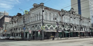 Чиновников просят сохранить &laquo;Пассаж Лаптева&raquo; в Саратове, частично им владеет мать экс-прокурора и судьи Виктора Фомина