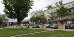 Ради парковок и остановок на Привокзальной площади Саратова у бизнеса отберут 9 участков вместо 6