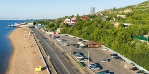 Мэрия Саратова зачищает берег Затона от туробъектов