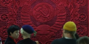 Винтаж подешевел: антиквары рассказали, какие товары стали неликвидом в 2026 году