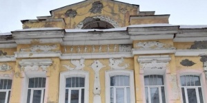 Ветхий особняк в центре Саратова &laquo;Лепта&raquo; превратит в элитное жилье с подземным паркингом и мансардой