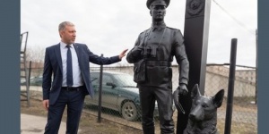 Каслинские мастера отлили памятник "Защитникам рубежей Отечества" для Троицка